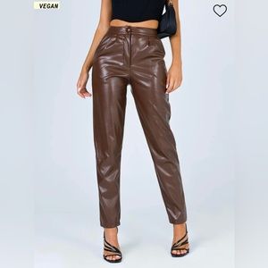 Princess Polly Vegan brown leather pants Women’s size 6✨🤎